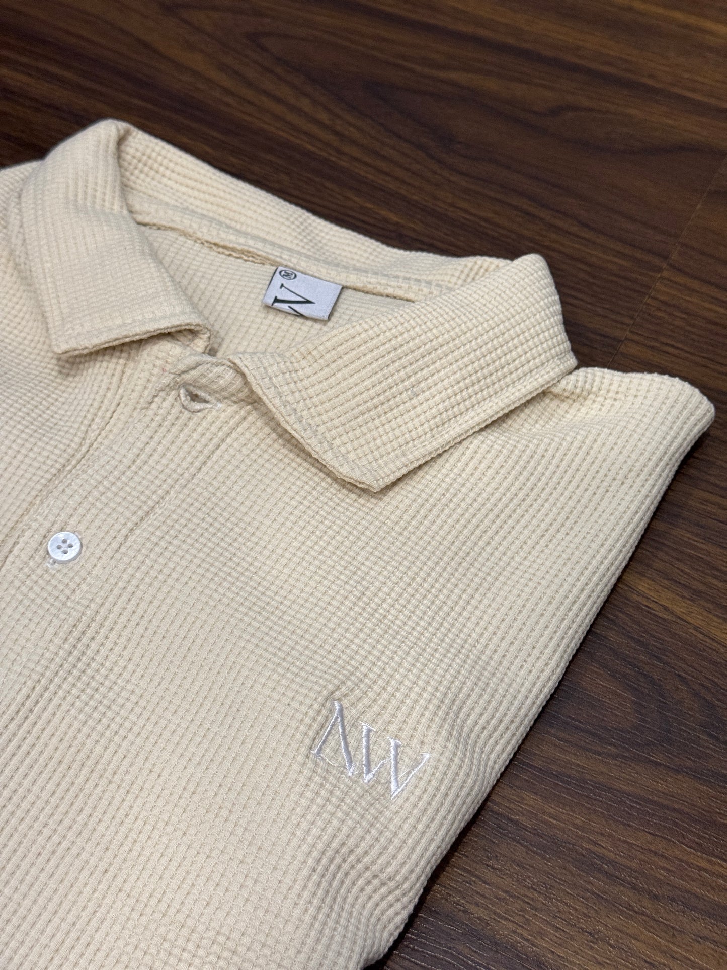 WAFFLE KNIT POLO - BEIGE